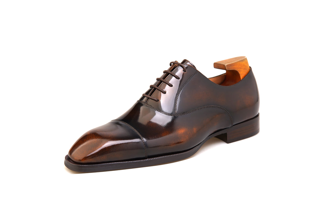 MenStyleWith Oxford Patent Leather Shoes