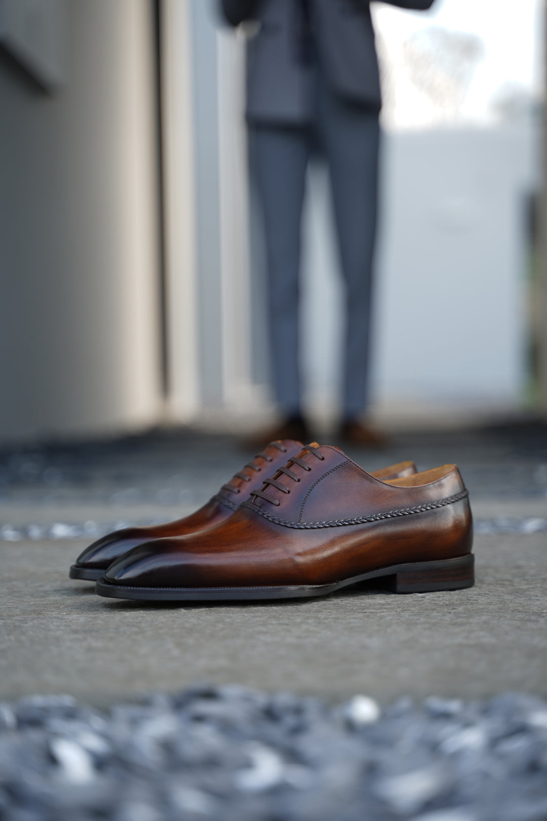 MenStyleWith Oxford Leather Shoes