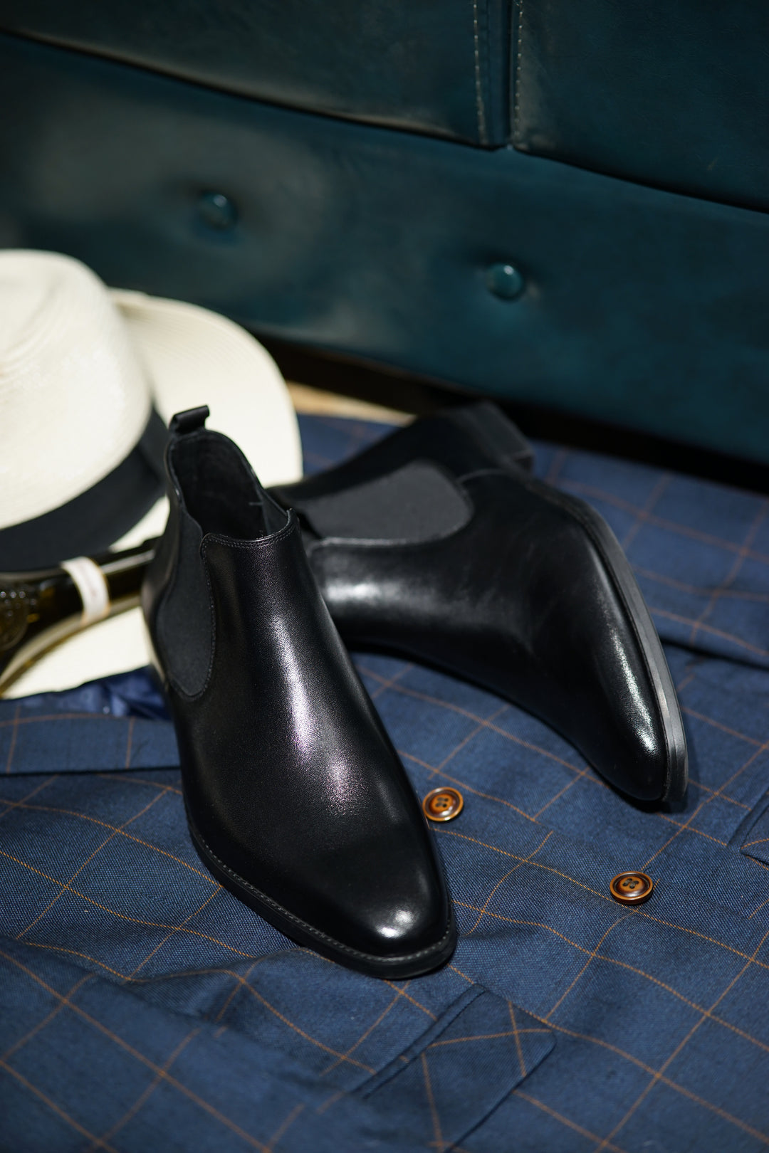 MenStyleWith Handmade Leather Chelsea Boots MCE1