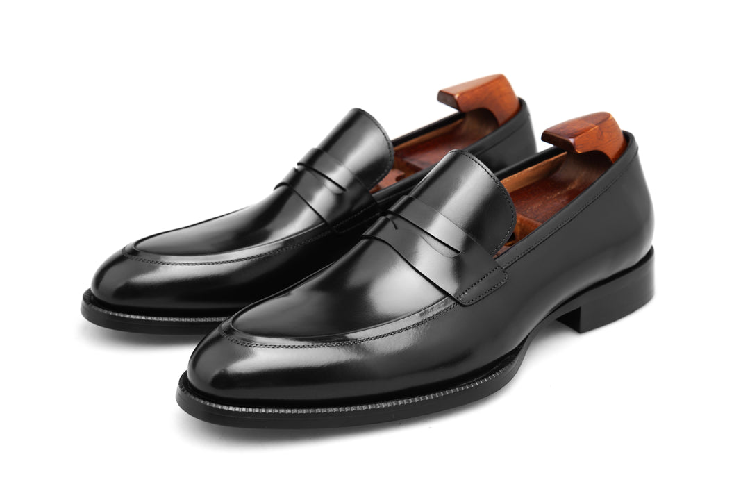 MenStyleWith Midnight Penny Loafer