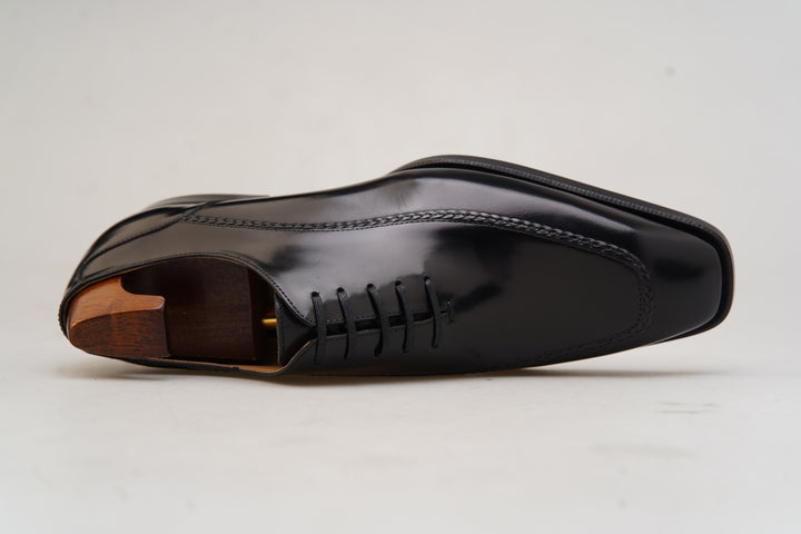 MenStyleWith Balmoral Oxford Leather Shoes