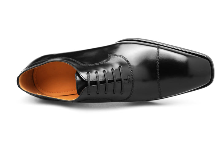 Cap Toe Oxford Leather shoes