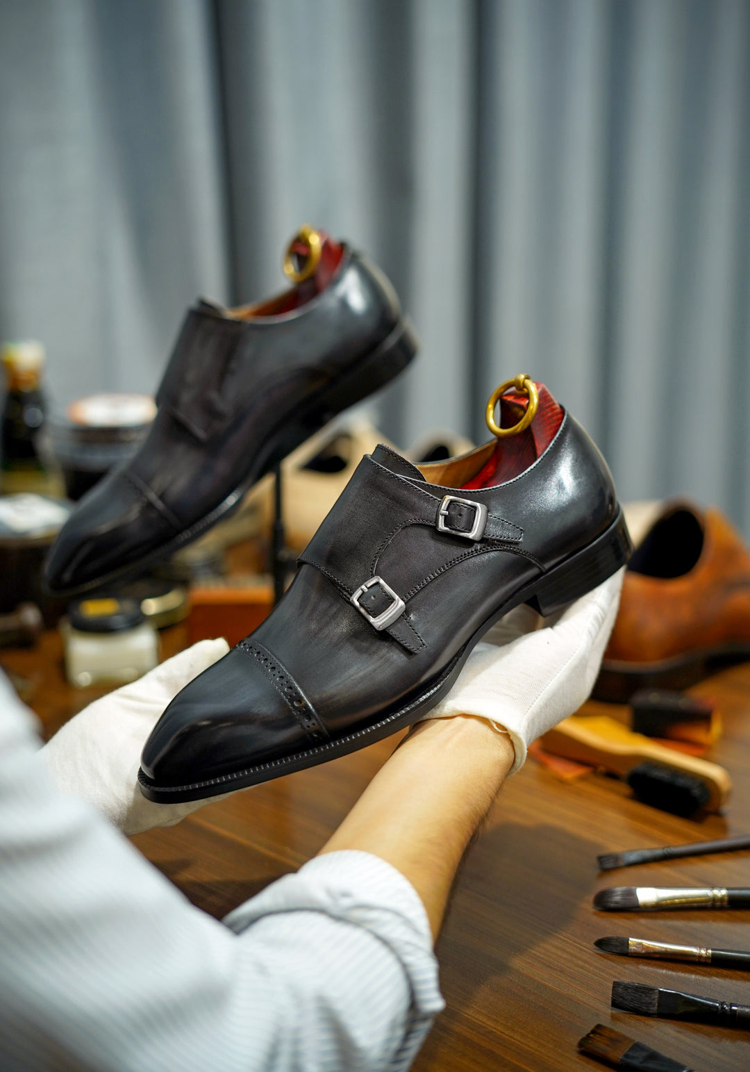 MenStyleWith Double Monk Strap Leather Shoes