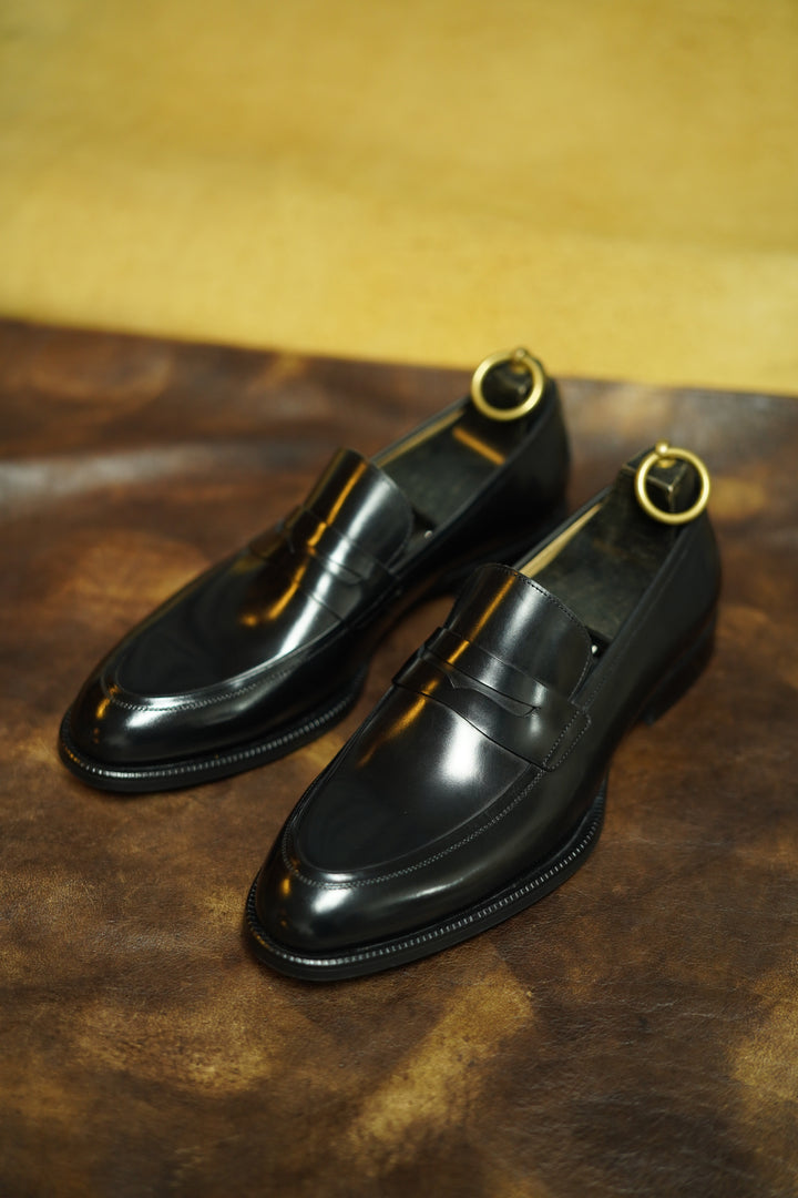 MenStyleWith Midnight Penny Loafer