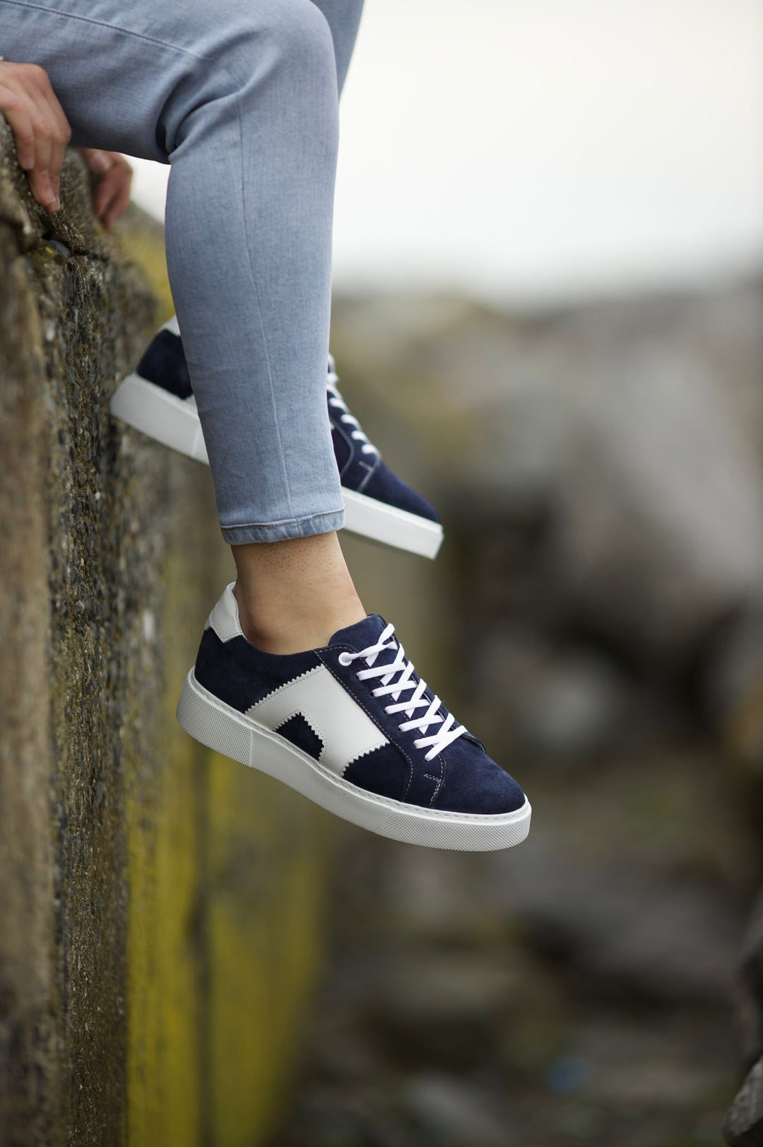 Eva Sole Sneakers - Navy Blue