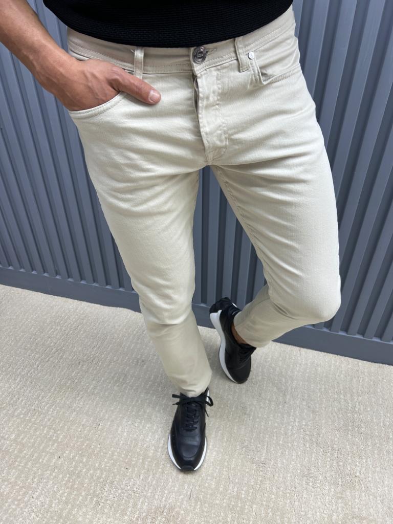 Slim Fit Jeans With Side Pockets - Beige