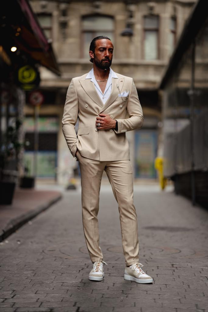 Line Detailed Pointed Collar Double Breasted Slim Fit Suit - Beige