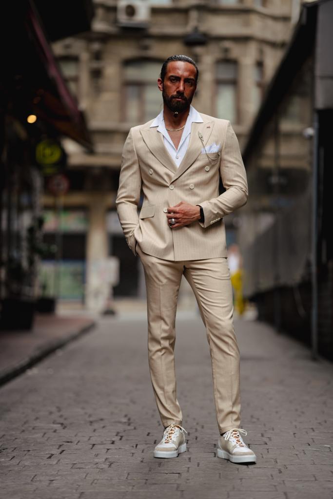 Line Detailed Pointed Collar Double Breasted Slim Fit Suit - Beige