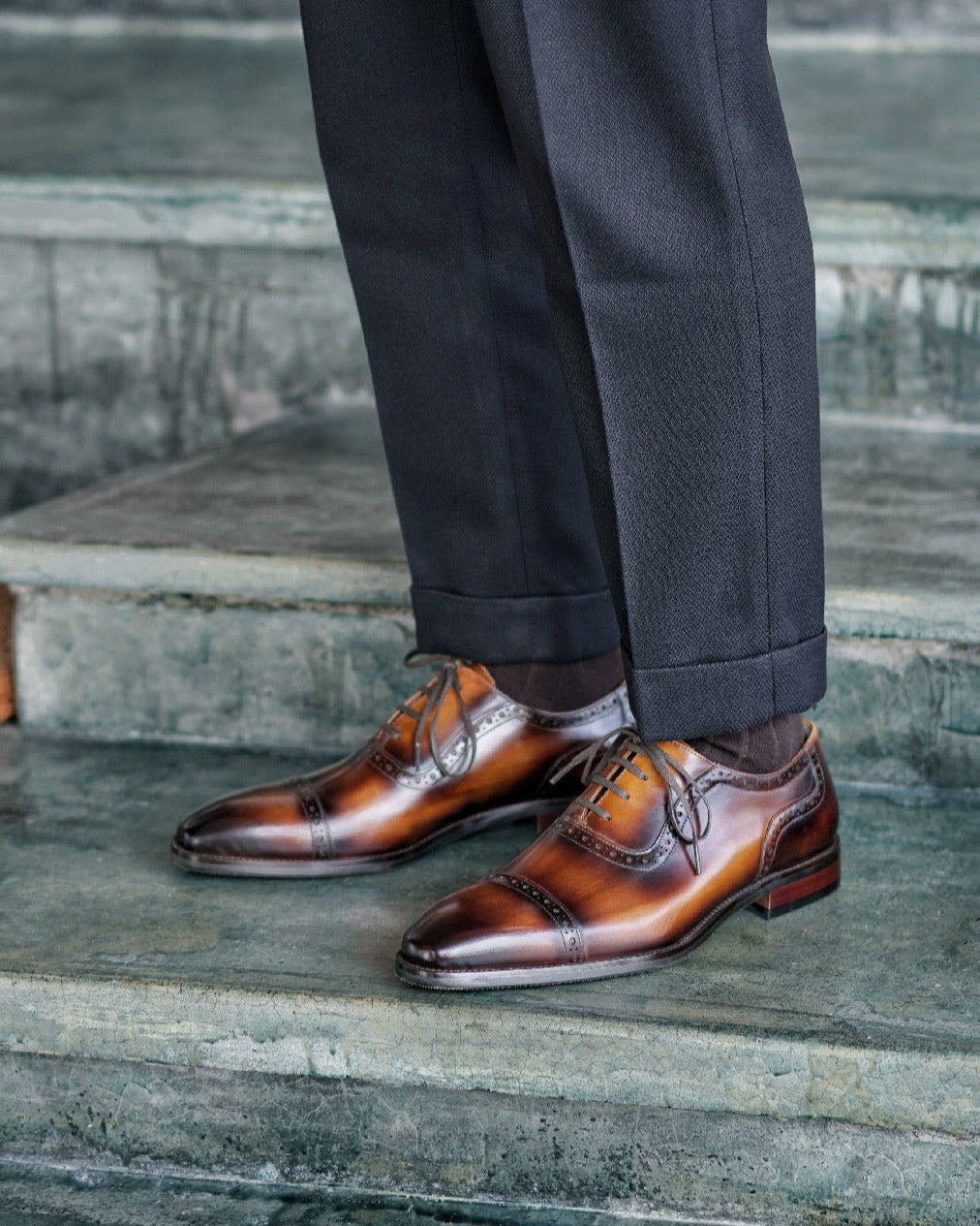 Cap Toe Oxford Leather Shoes