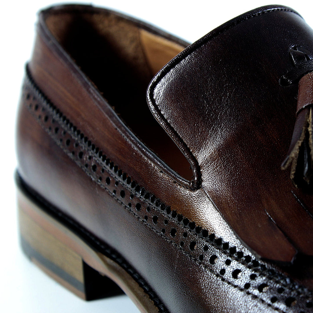 MenStyleWith Handmade Tassel Loafer