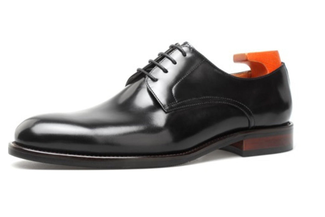 Wholecut Derby Leather Shoes