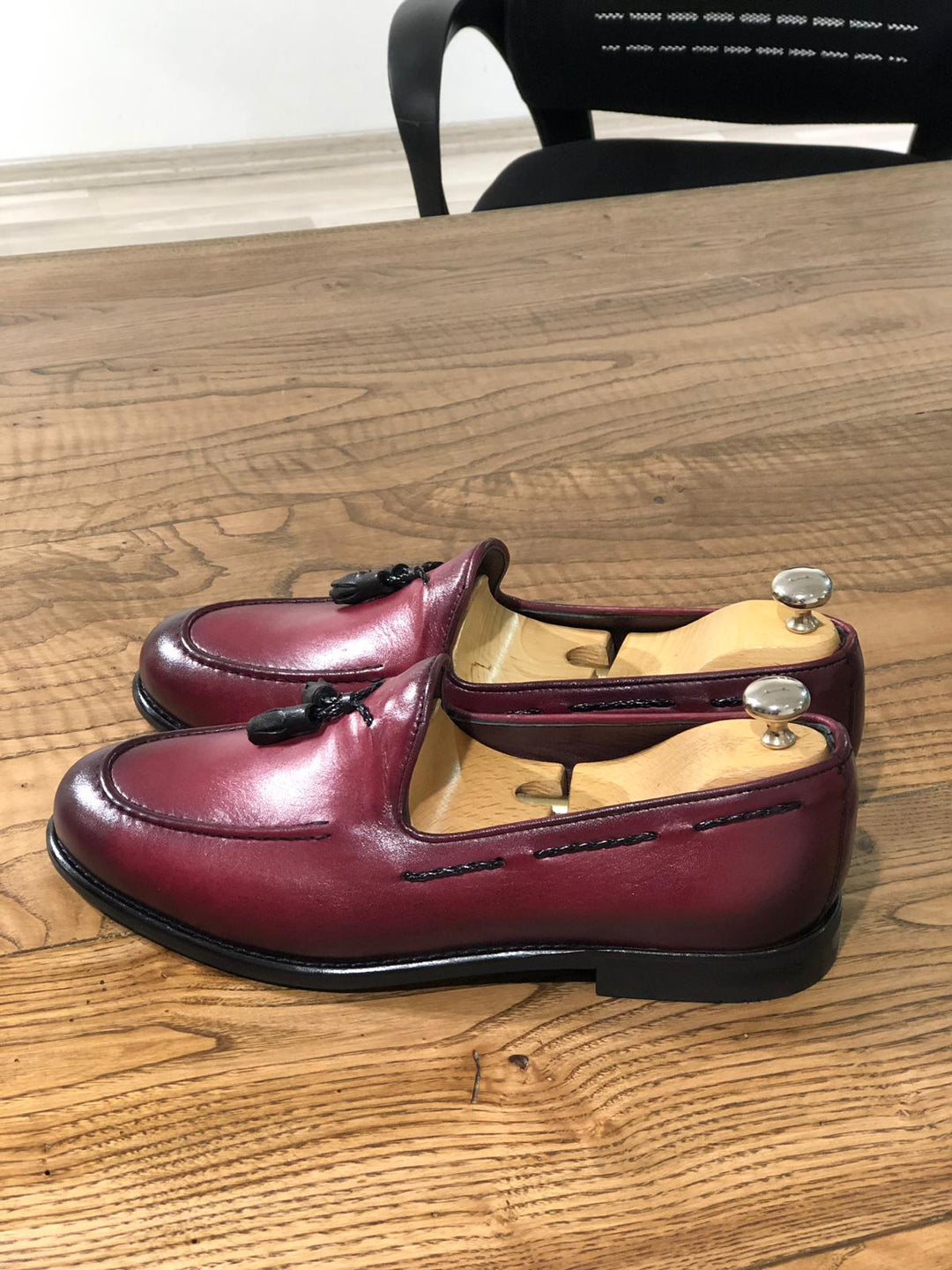 Tasseled Leather Claret Red Loafers - MENSTYLEWITH