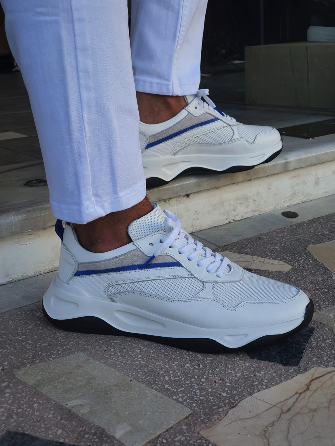 Dior B22 Blue/White Sneaker Review & On Foot 
