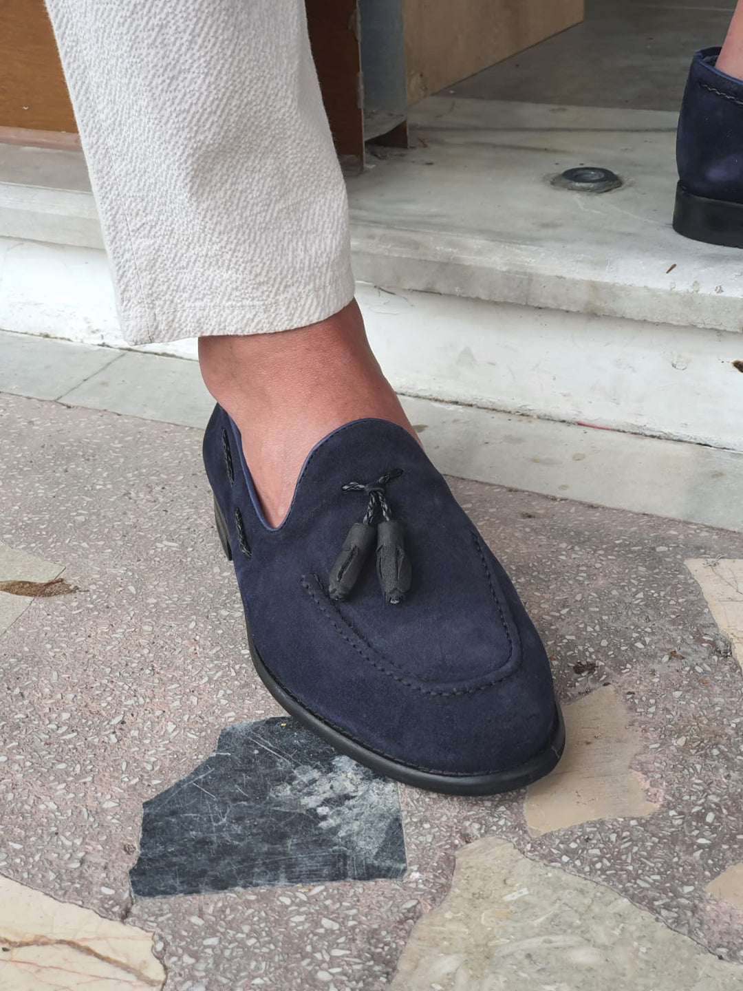 Vince MenStyleWith Tasseled Detail Suede Navy Leather Loafer - MenStyleWith