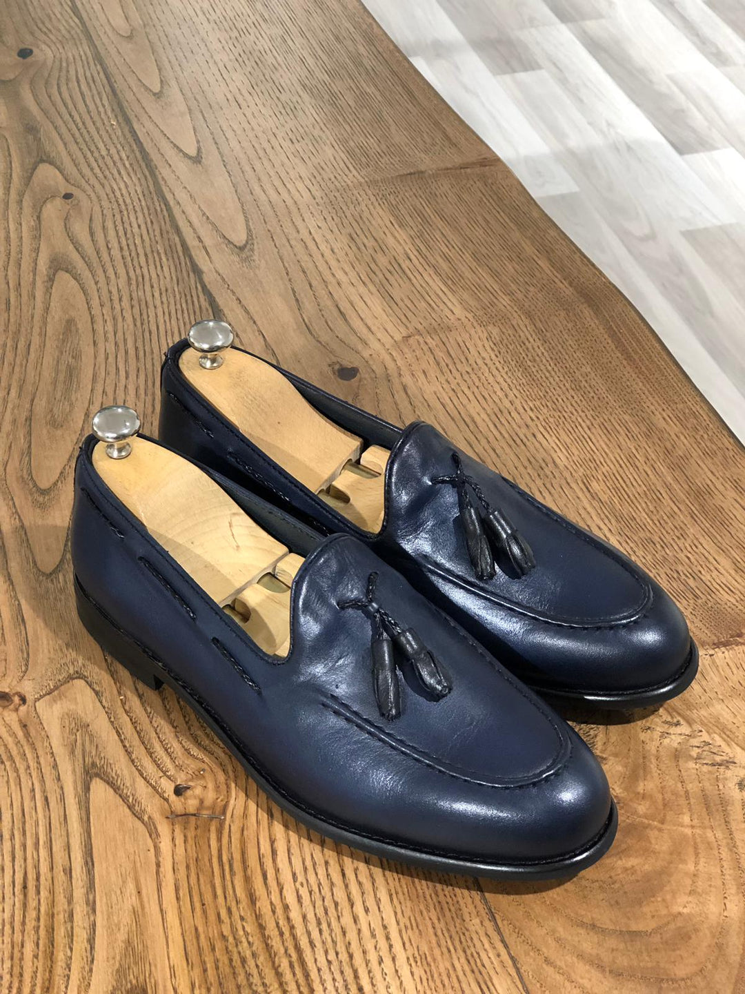 Tasseled Leather Navy Blue Loafers - MENSTYLEWITH