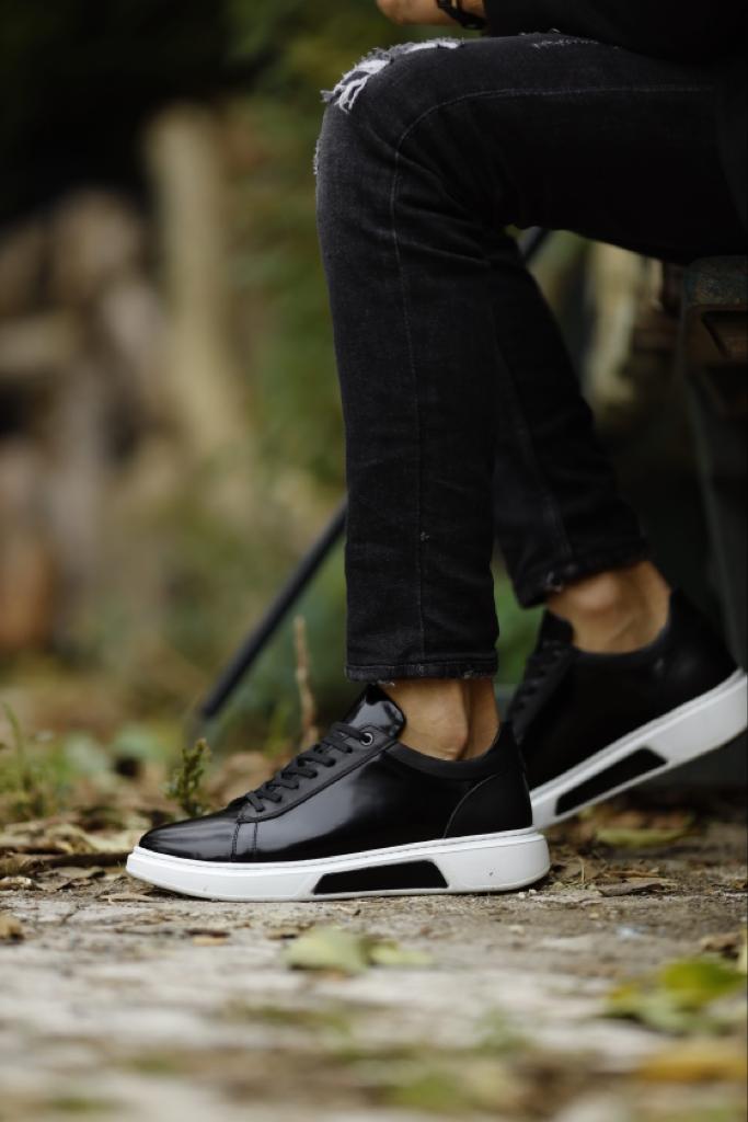 Patent Leather Sneakers - Black
