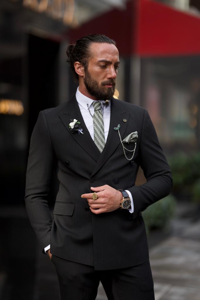 Striped Double-breasted Detailed Suit-Black