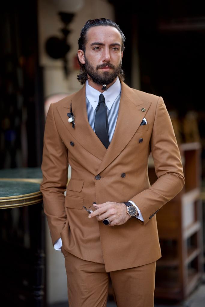 Double-breasted Suit -  Camel