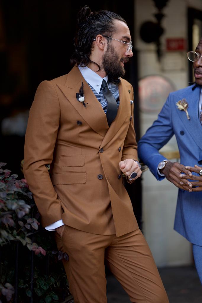 Double-breasted Suit -  Camel